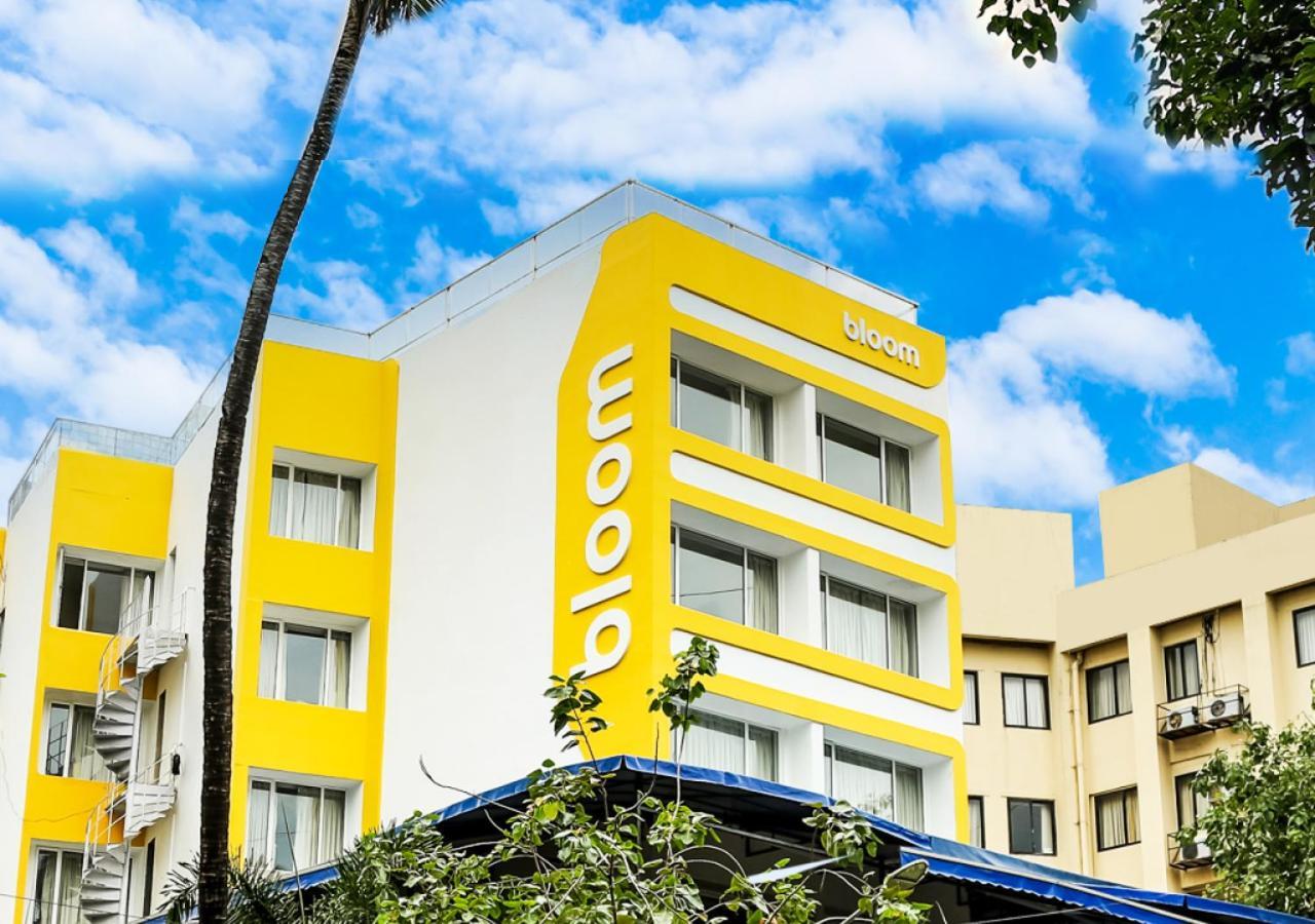Bloom Hotel - Juhu Mumbai  Buitenkant foto