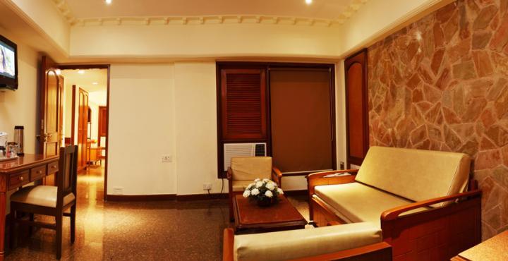 Bloom Hotel - Juhu Mumbai  Buitenkant foto